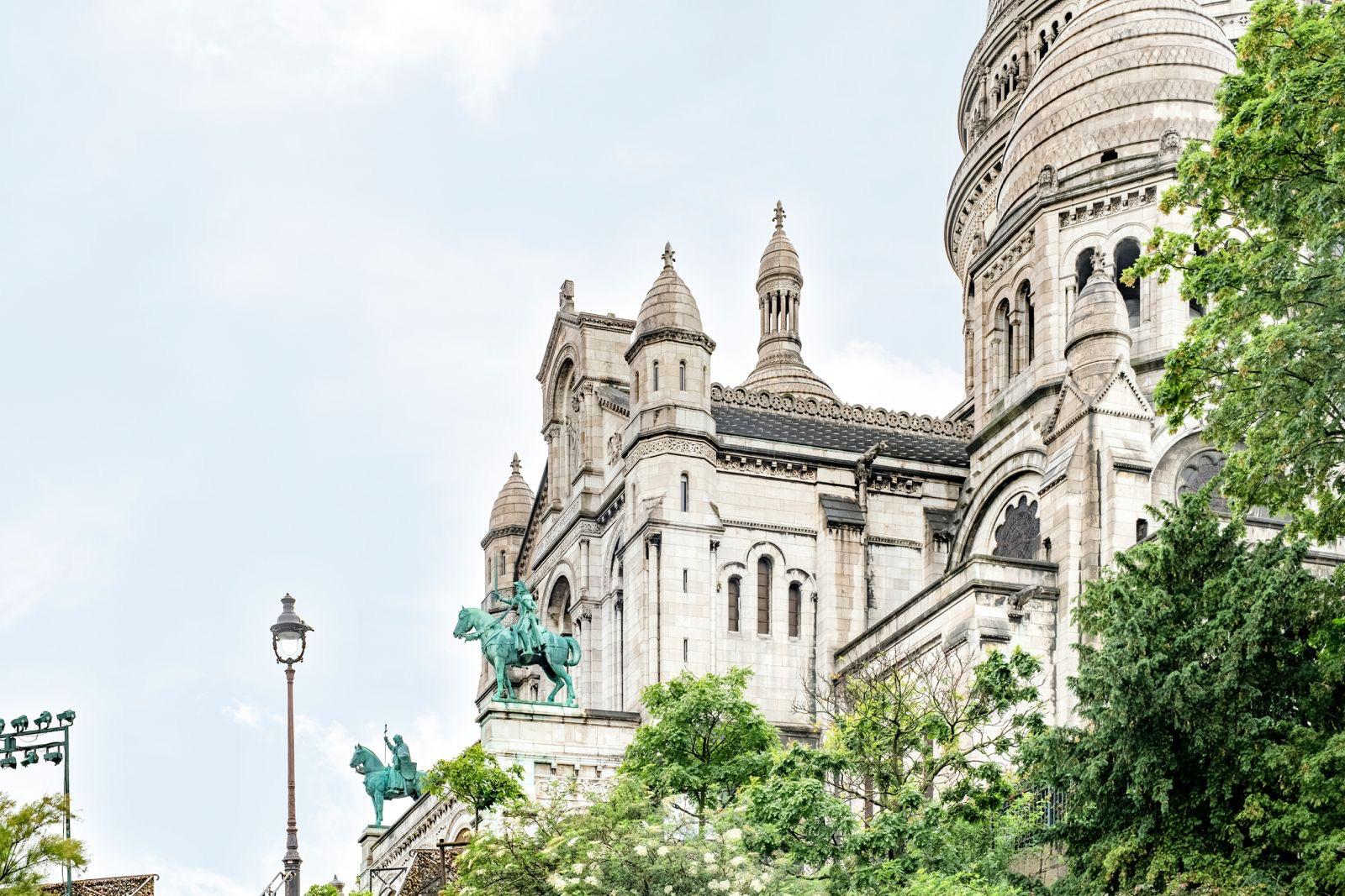 La basilique, de près.