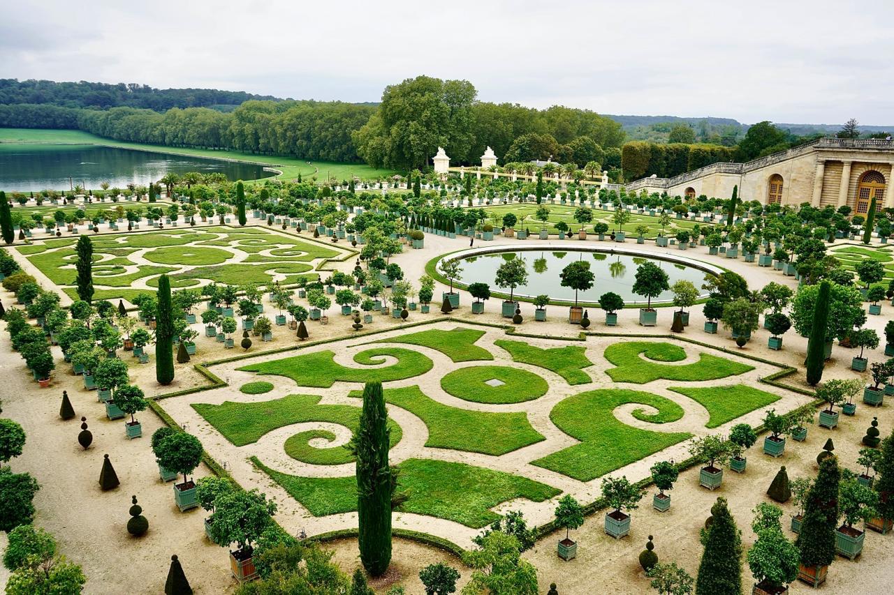 Versailles, une journée hors du temps.